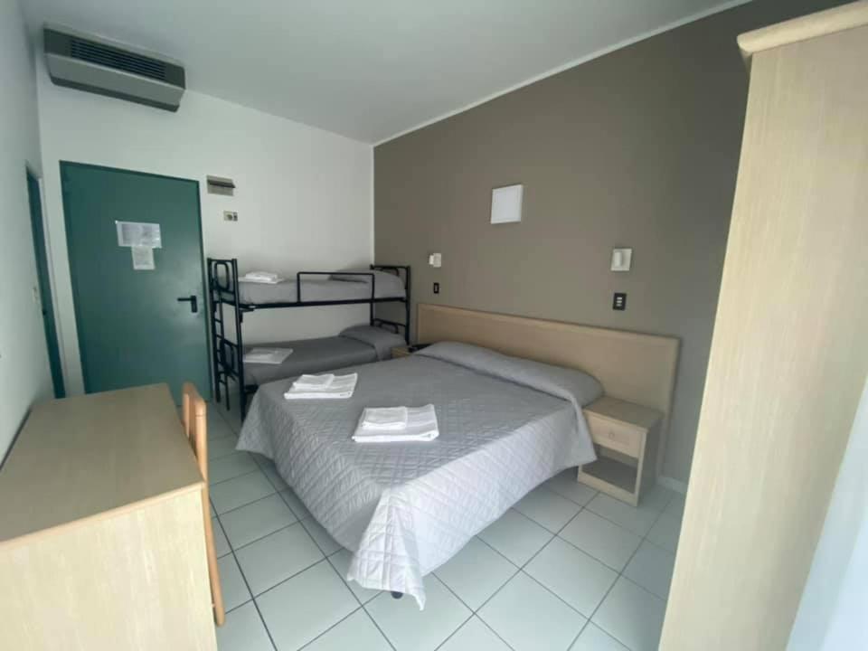 Hotel Rex Lido Di Savio Dış mekan fotoğraf
