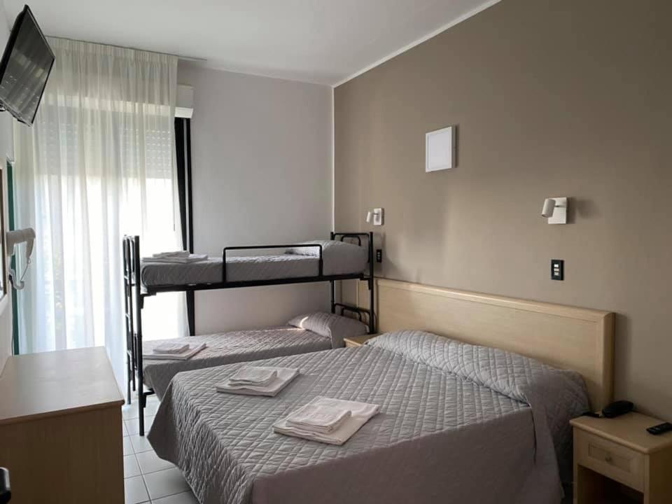 Hotel Rex Lido Di Savio Dış mekan fotoğraf